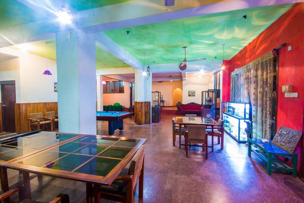 Hotel Gem Land Ratnapura Kültér fotó