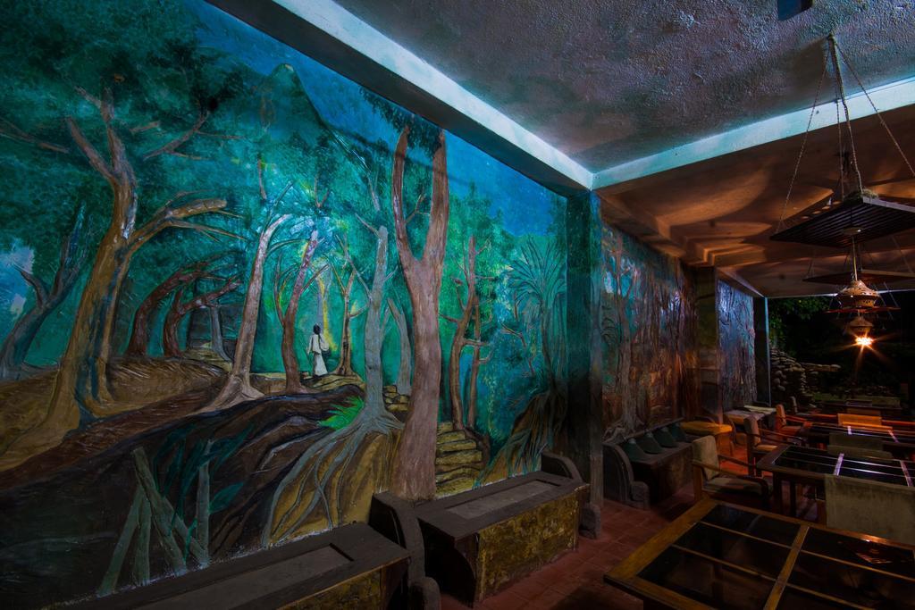 Hotel Gem Land Ratnapura Kültér fotó