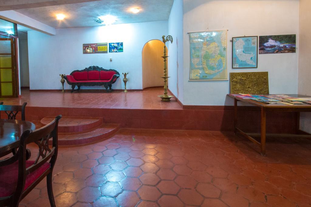 Hotel Gem Land Ratnapura Kültér fotó
