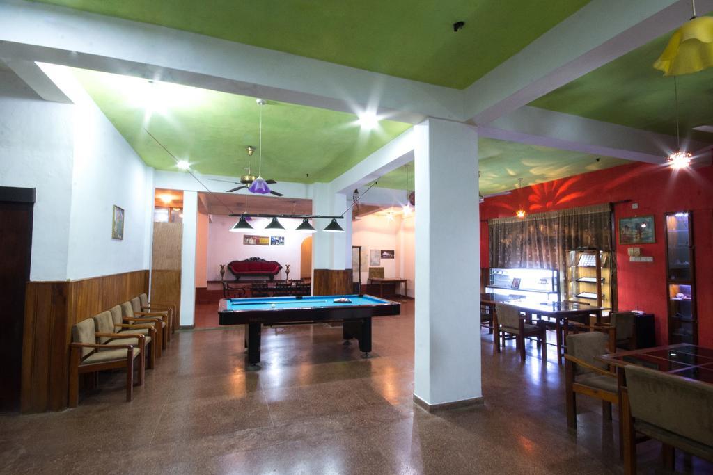 Hotel Gem Land Ratnapura Kültér fotó