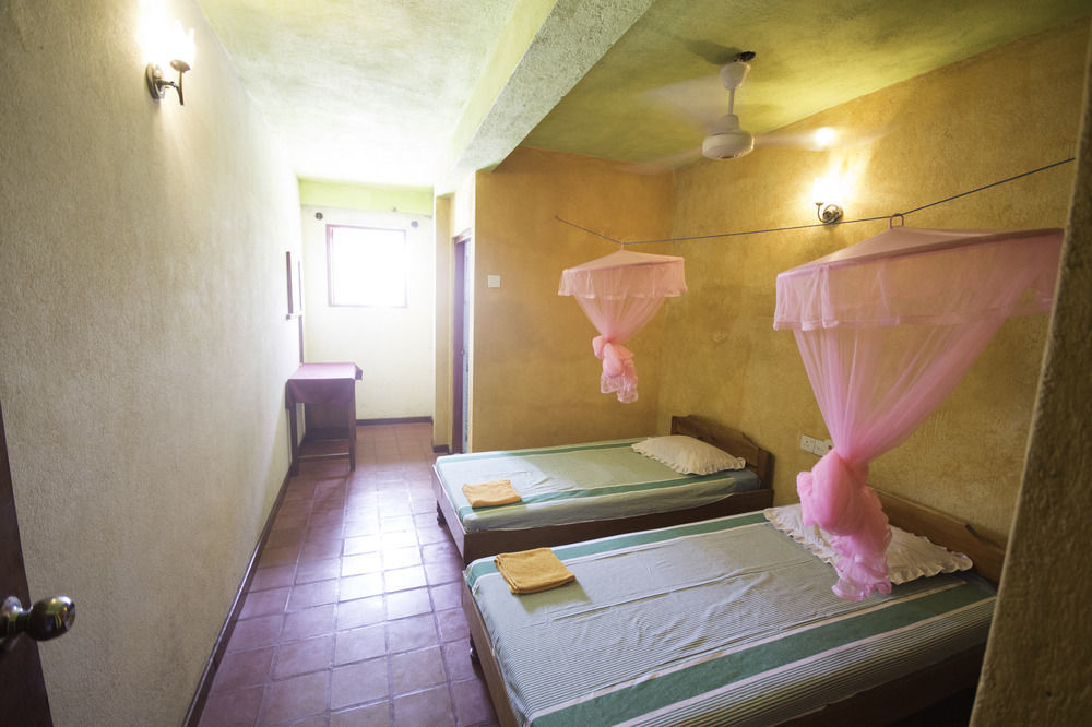 Hotel Gem Land Ratnapura Kültér fotó