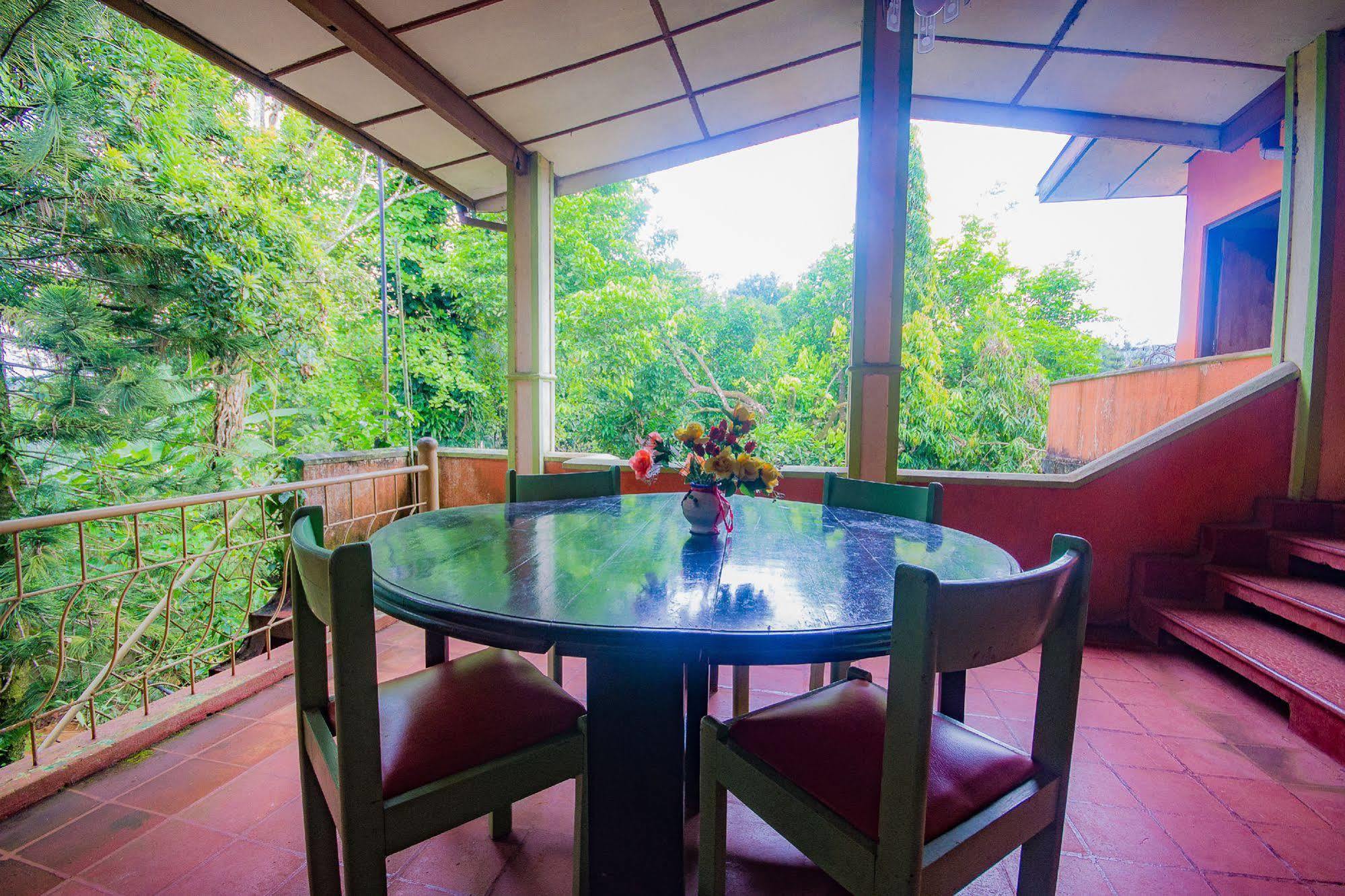 Hotel Gem Land Ratnapura Kültér fotó